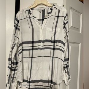 Women’s lucky brand t button up dress shirt size small